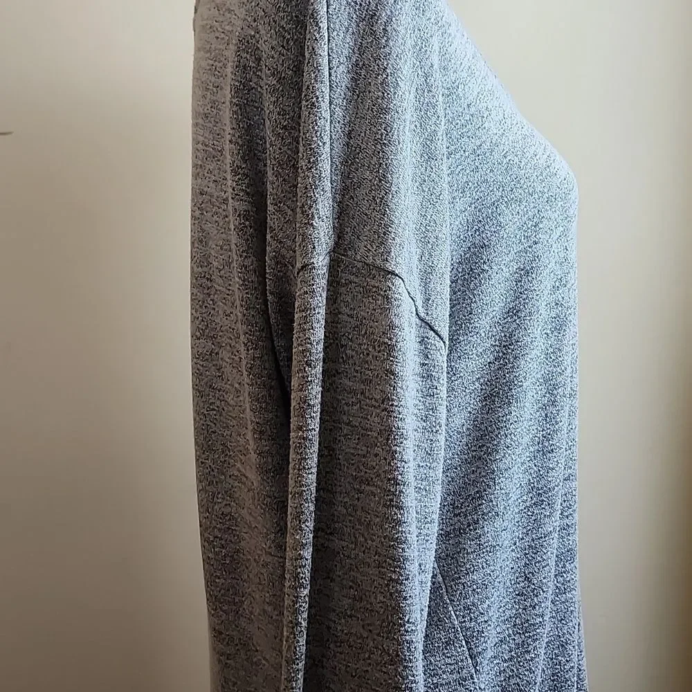 Gap Women Gray & White Speckled Drop Shoulder Lightweight Long Sleeve Sweater